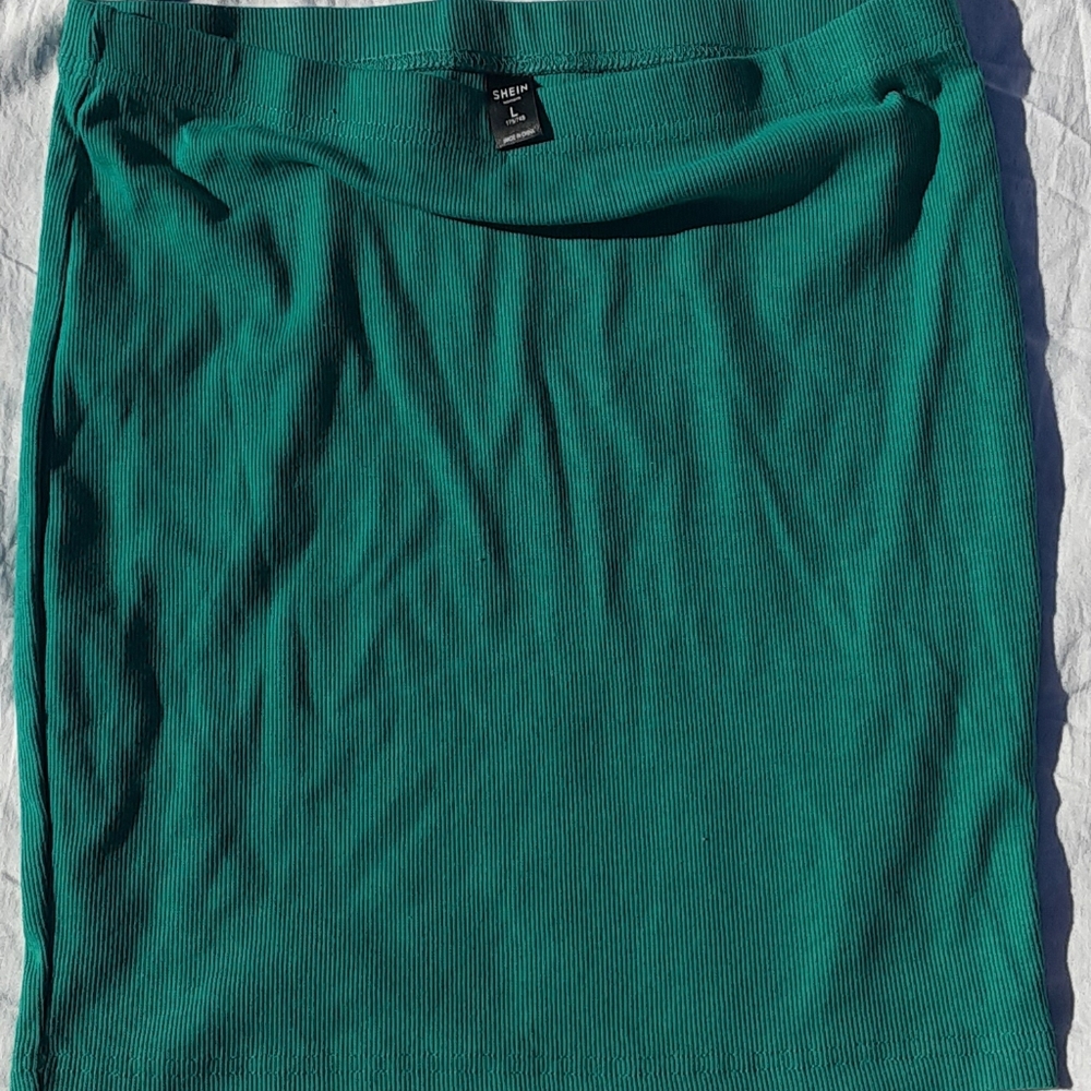 Green skirt